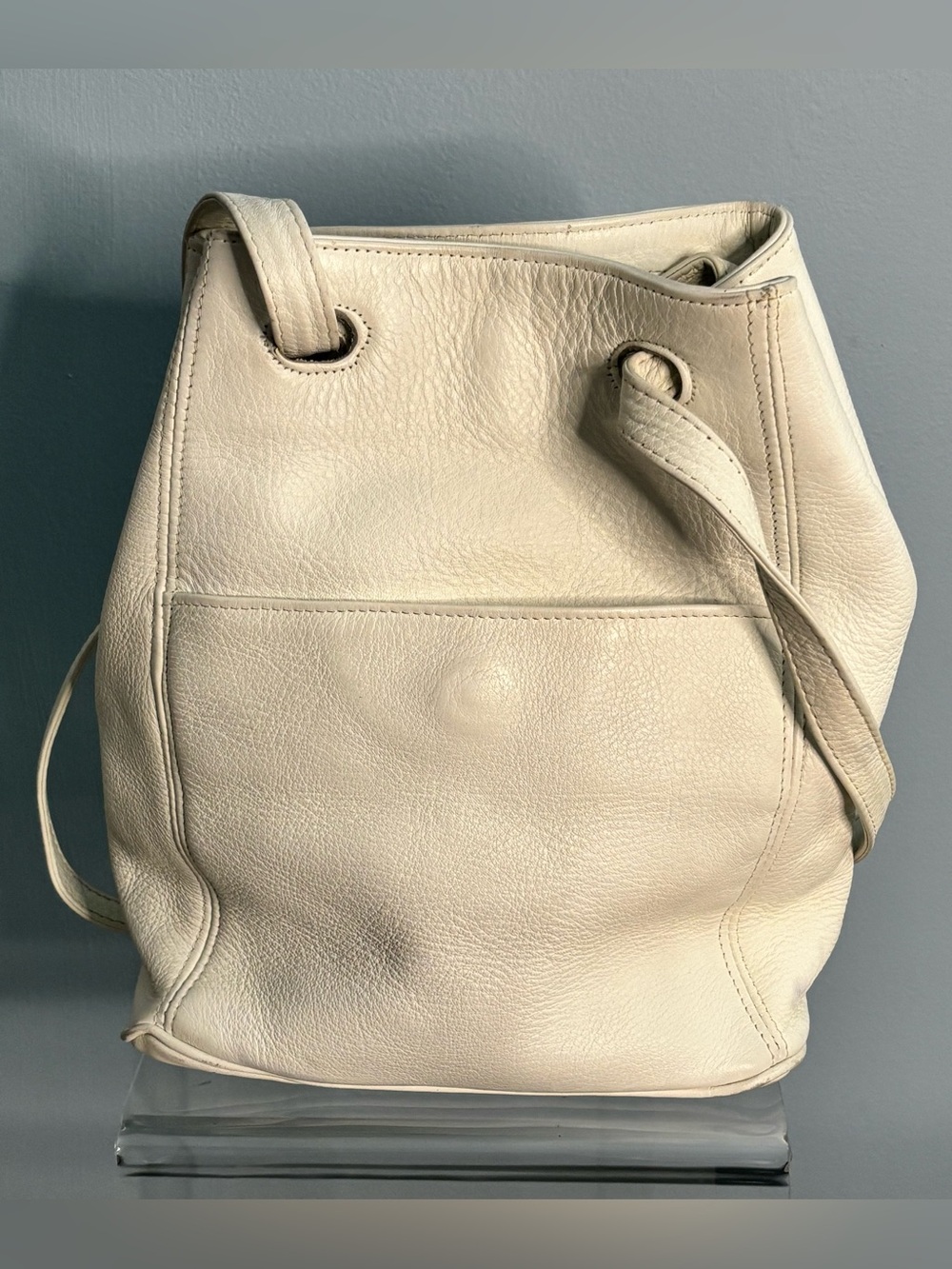 Coach Vintage Sonoma Pebbled White Leather Drawstring Shoulder Bag 4923
